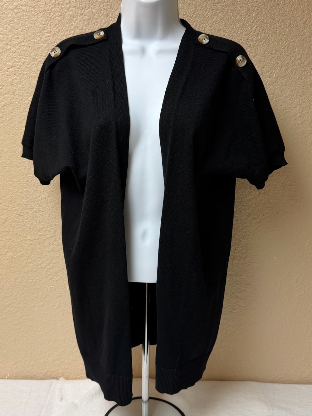4/$20Cable & Gauge Black Short Sleeve Cardigan
